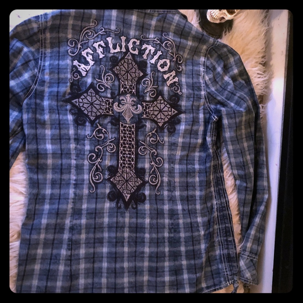 Women’s Affliction button down